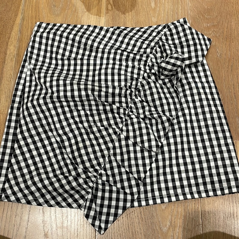 Lulus pencil skirt
